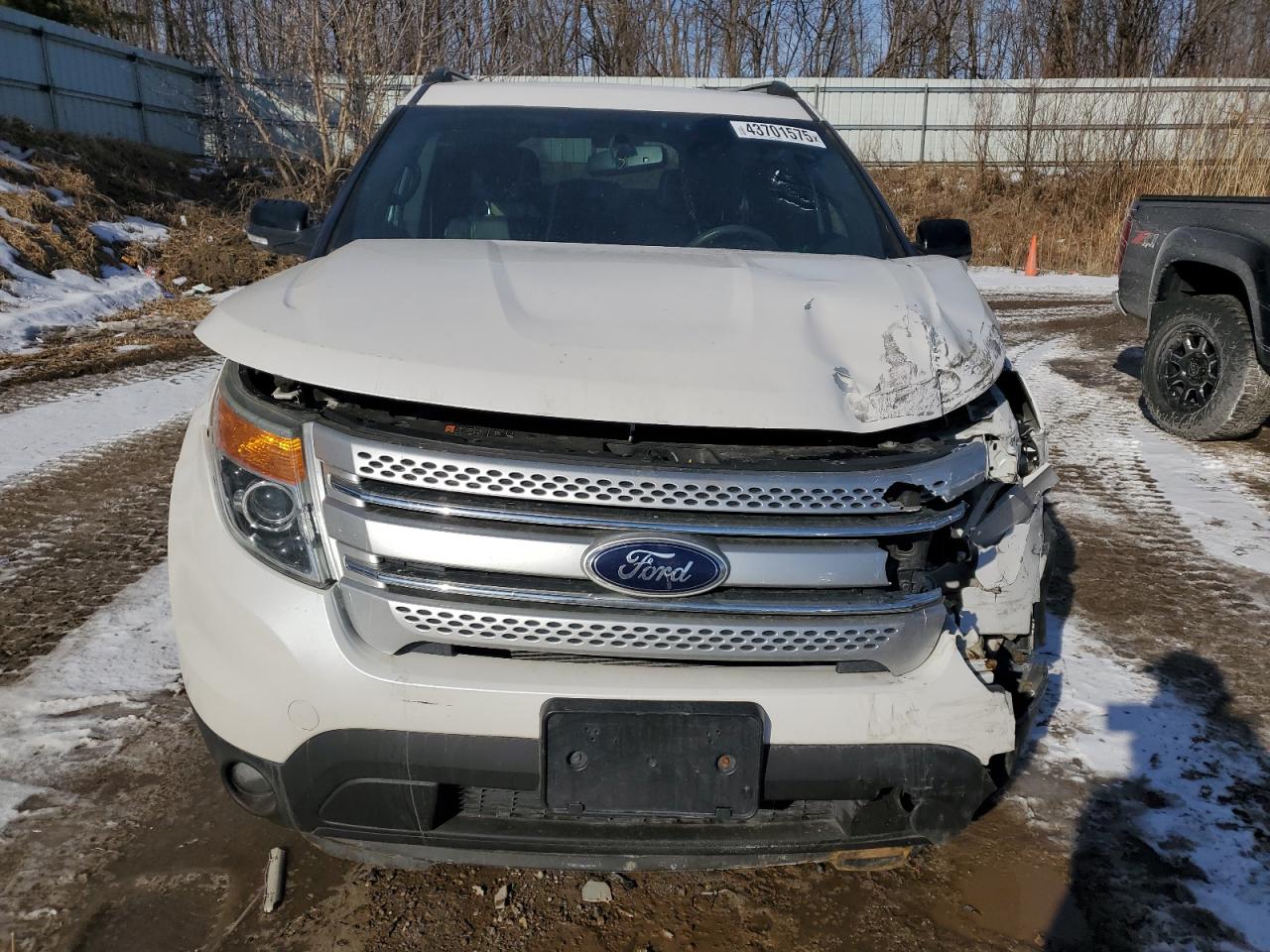 2014 Ford Explorer VIN 1FM5K8D81EGA48387 Copart auction photo, front end / side damage thumbnail 5