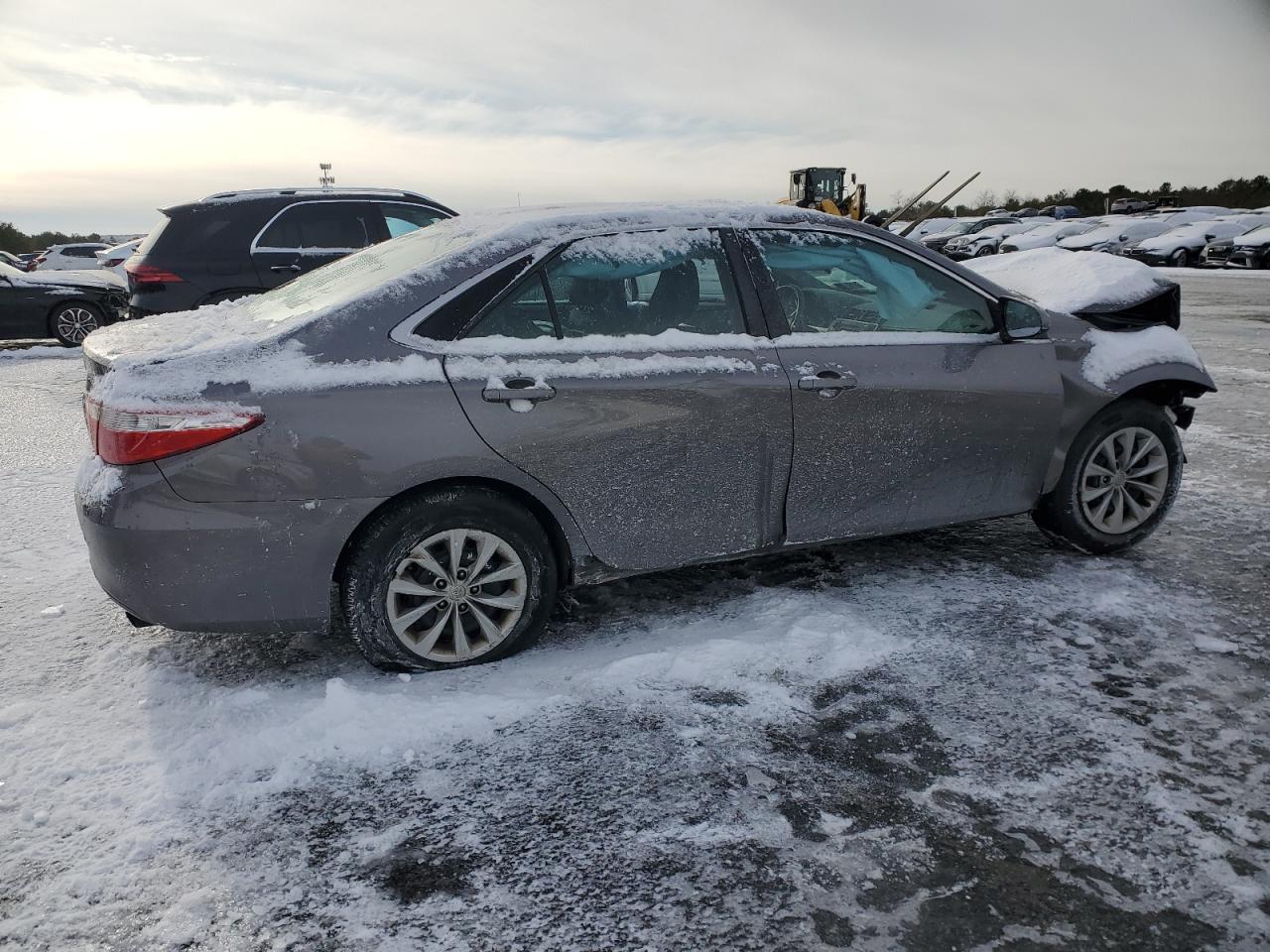 2016 Toyota Camry VIN 4T4BF1FK3GR548181 Copart auction photo, front end / side damage thumbnail 3