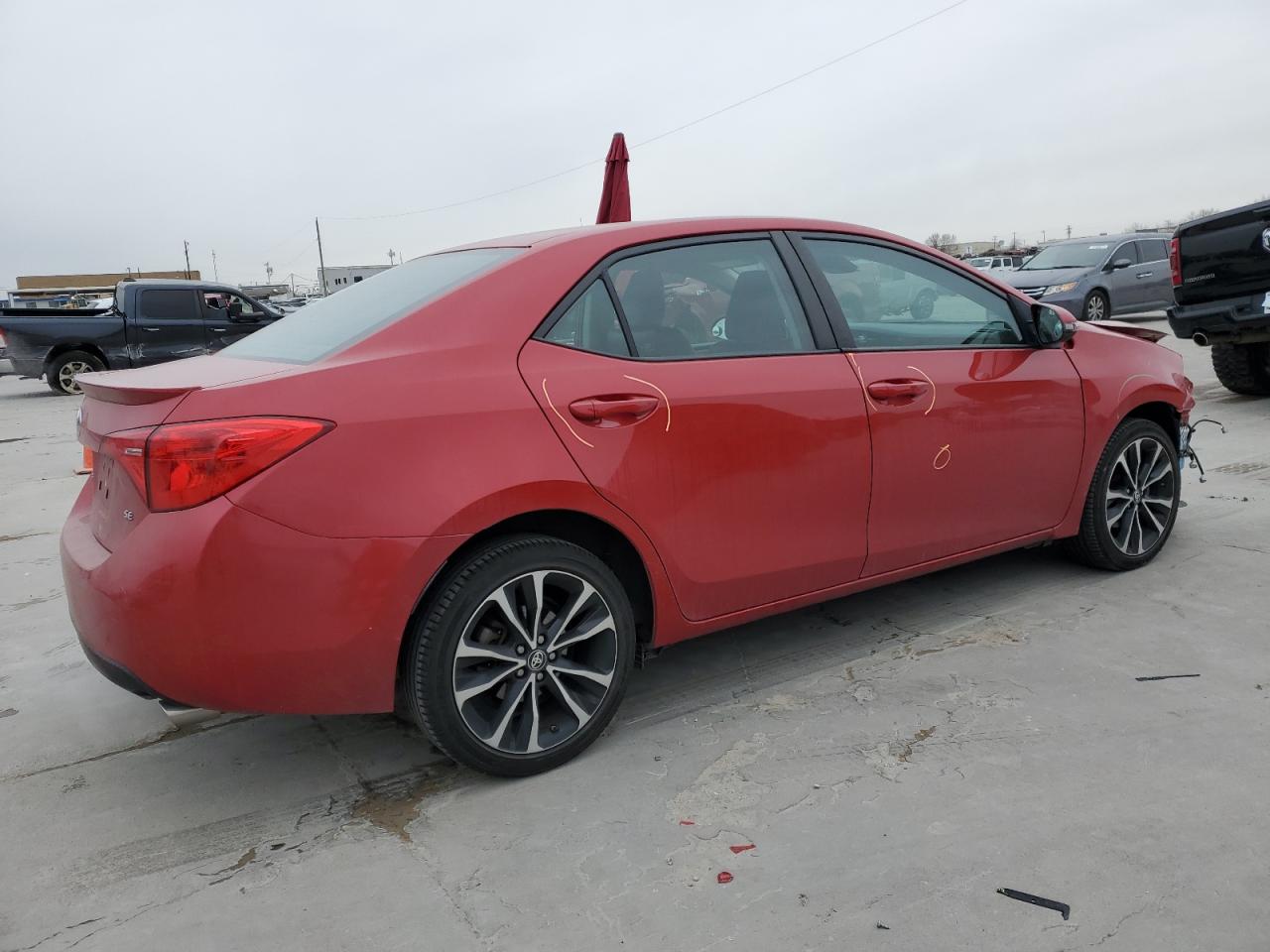 2018 Toyota Corolla VIN 2T1BURHE1JC001053 Copart auction photo, front end / minor dent/scratches damage thumbnail 3