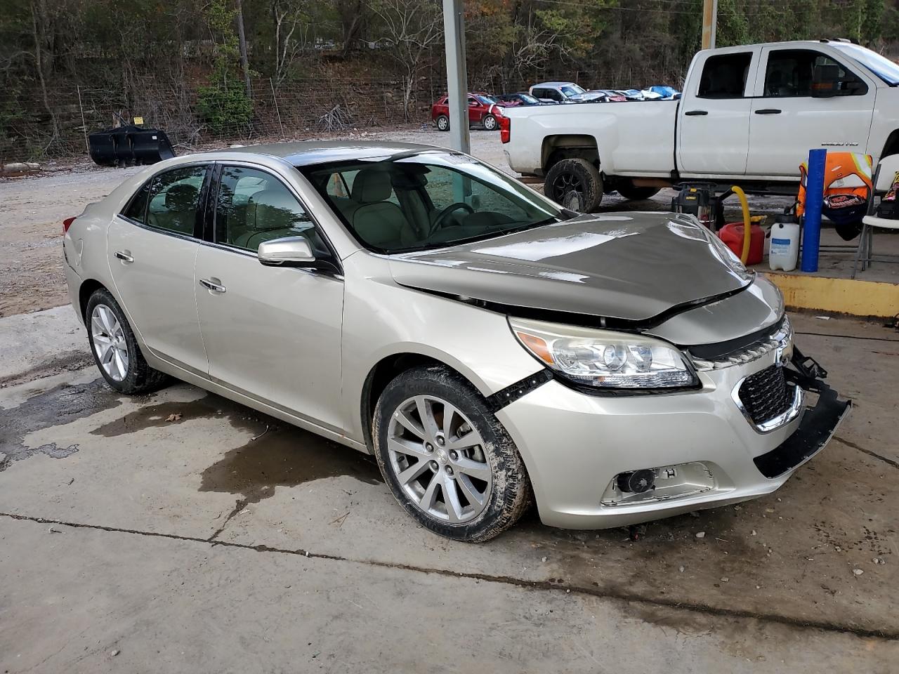 2016 Chevrolet Malibu VIN 1G11E5SA5GF108803 Copart auction photo, front end damage thumbnail 4