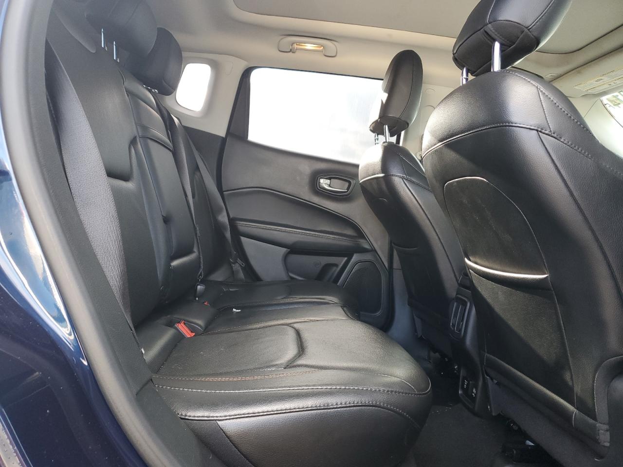 2018 Jeep Compass VIN 3C4NJDCB6JT401399 Copart auction photo, all over damage thumbnail 11