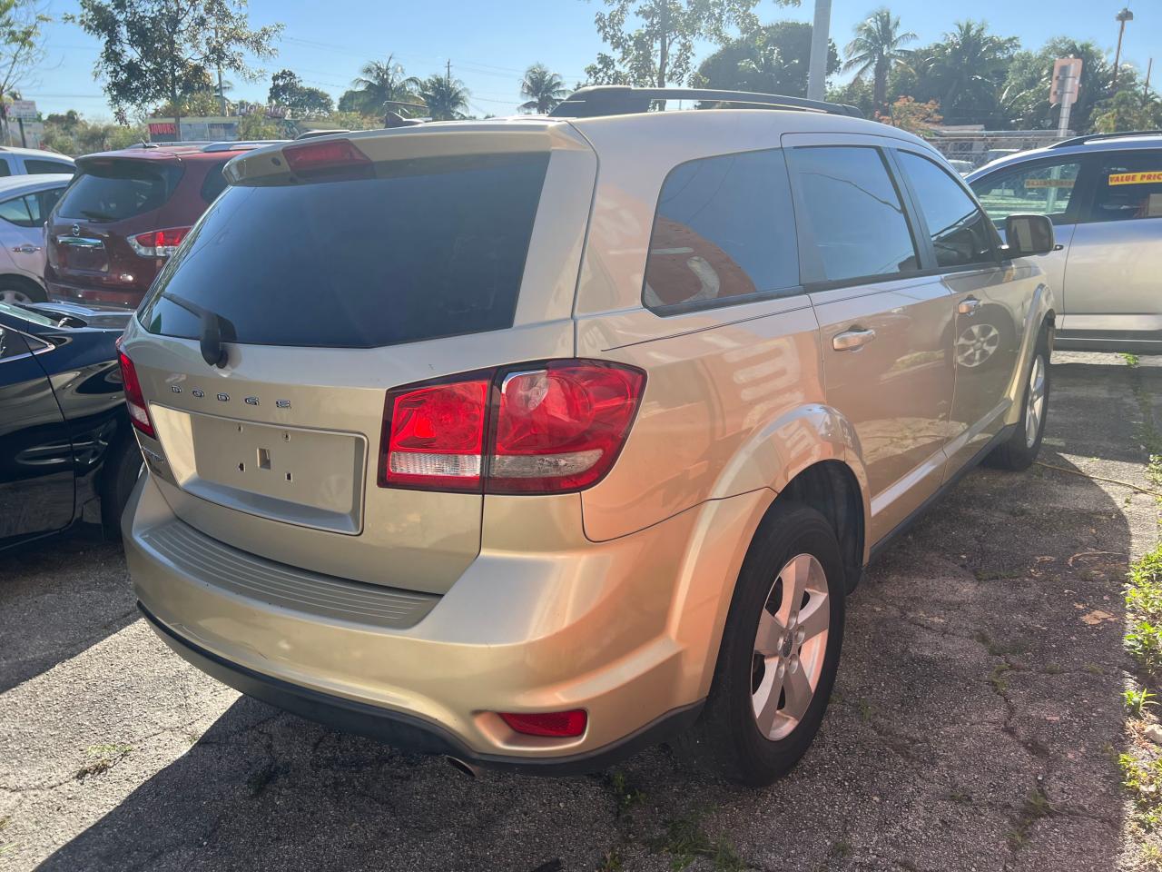 2011 Dodge Journey VIN 3D4PG1FG2BT551172 Copart auction photo, side / normal wear damage thumbnail 4