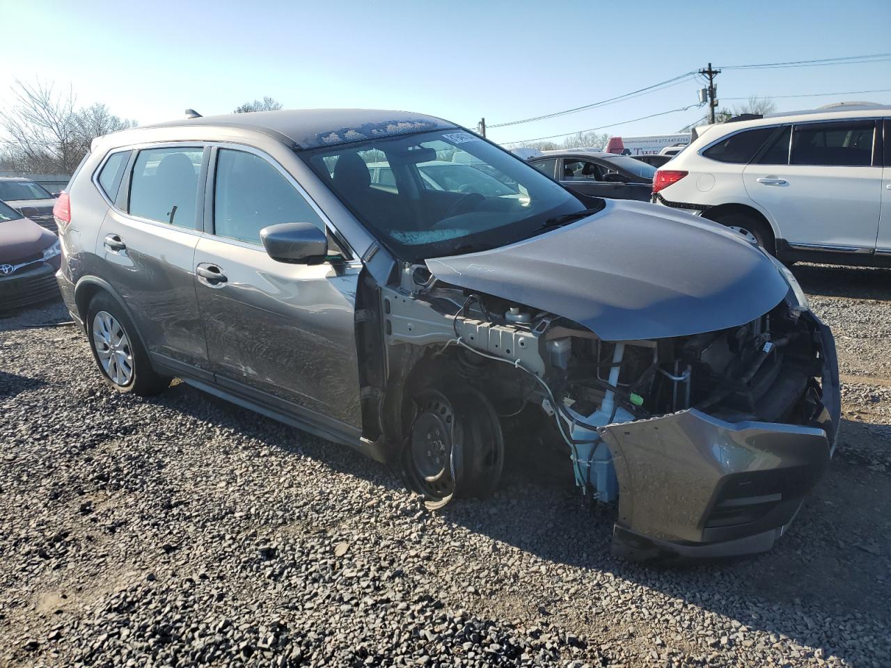 2017 Nissan Rogue VIN KNMAT2MV0HP596467 Copart auction photo, front end / side damage thumbnail 4