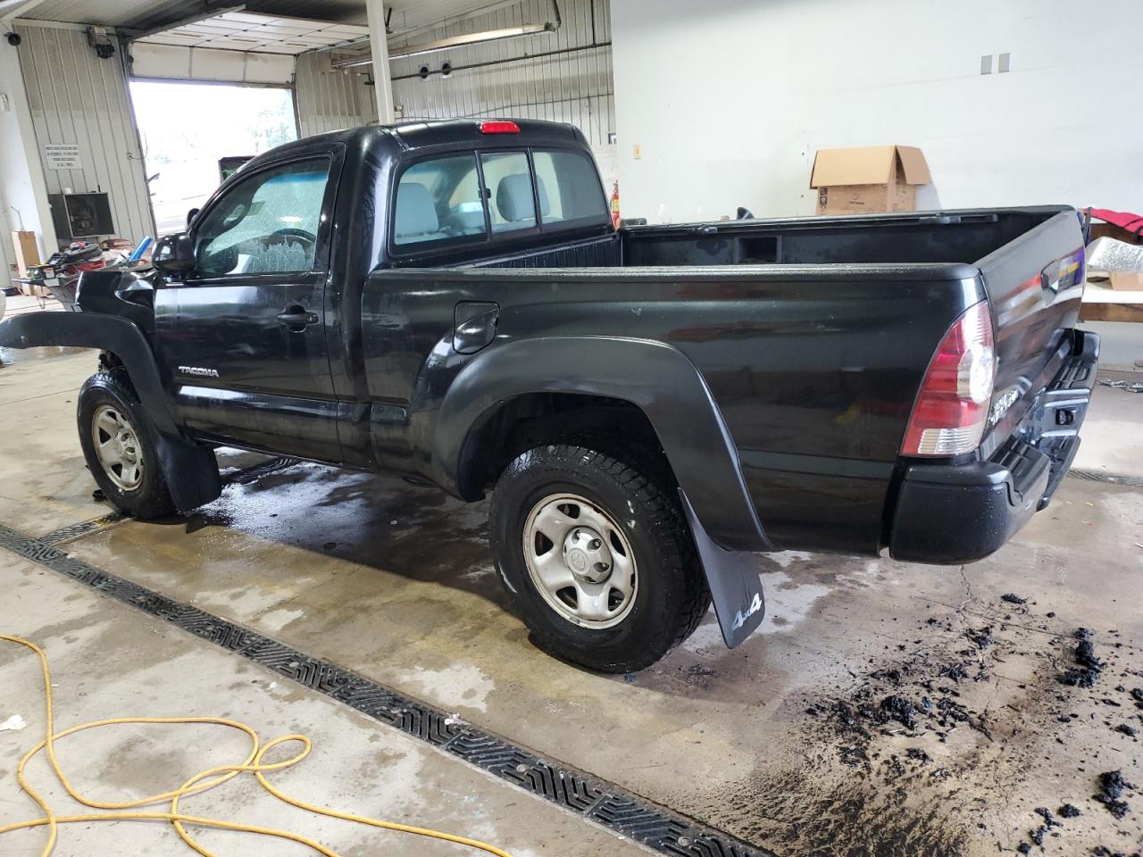 2010 Toyota Tacoma VIN 5TEPX4EN2AZ732797 Copart auction photo, front end damage thumbnail 2