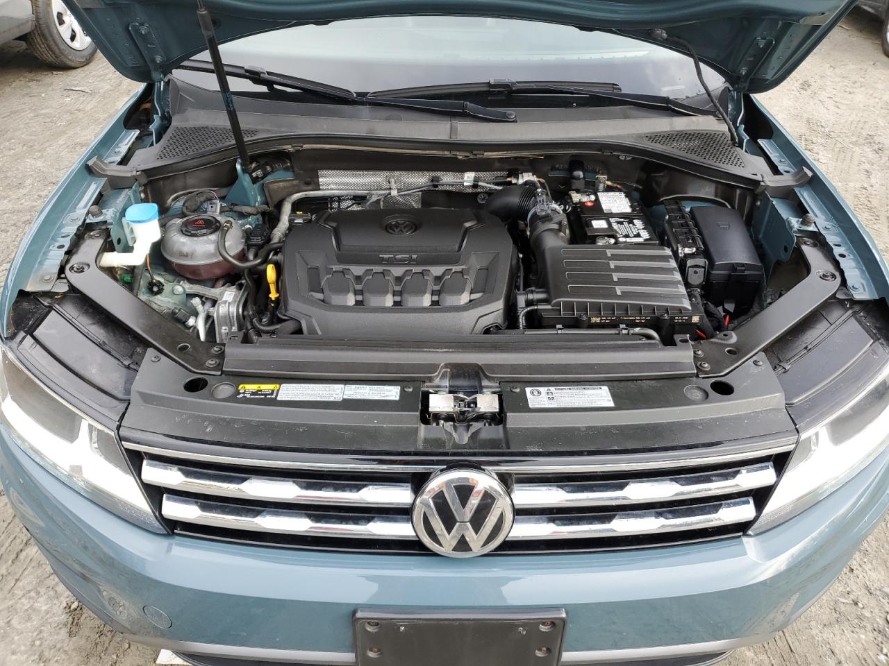 2020 Volkswagen Tiguan VIN 3VV2B7AX9LM106747 Copart auction photo, rear end / undercarriage damage thumbnail 12
