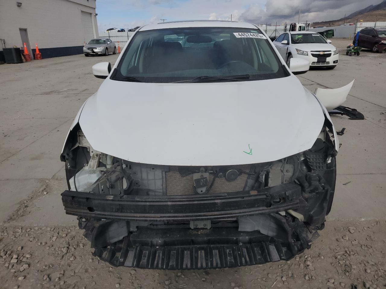 2016 Nissan Sentra VIN 3N1AB7AP4GY331413 Copart auction photo, front end damage thumbnail 5