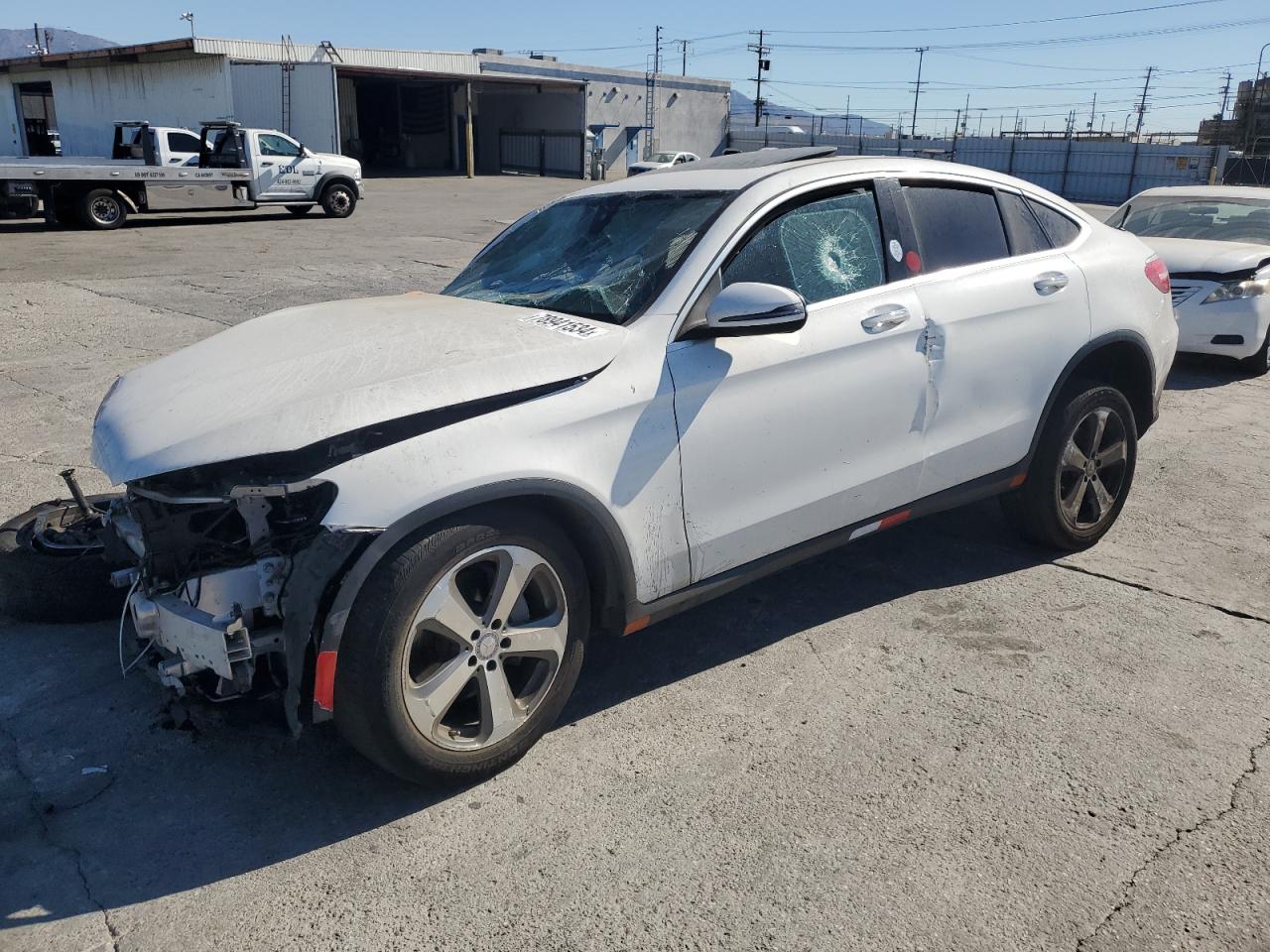 2017 Mercedes-Benz GLC VIN WDC0J4KB4HF157231