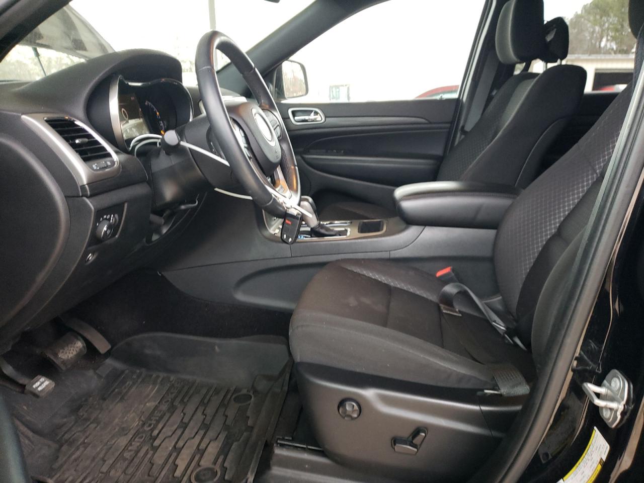 2019 Jeep Grand Cherokee VIN 1C4RJFAGXKC601999 Copart auction photo, front end / rear end damage thumbnail 7