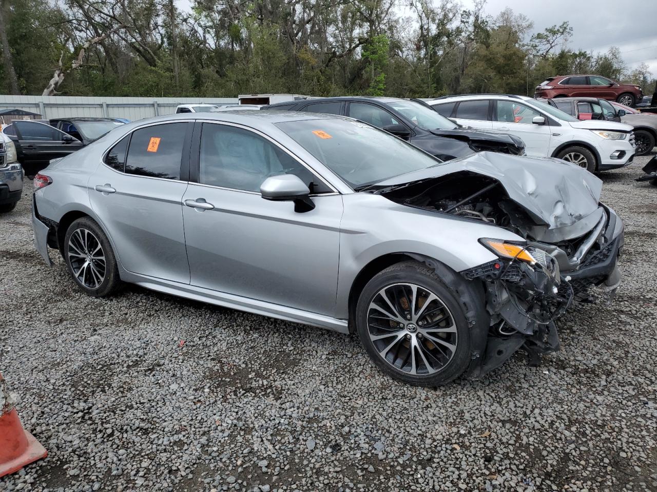 2019 Toyota Camry VIN 4T1B11HK7KU759446 Copart auction photo, front end / rear end damage thumbnail 4