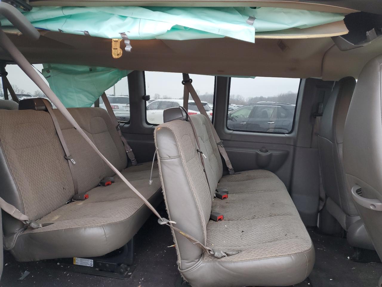 2019 Chevrolet Express VIN 1GAZGPFG8K1286332 Copart auction photo, front end / side damage thumbnail 12