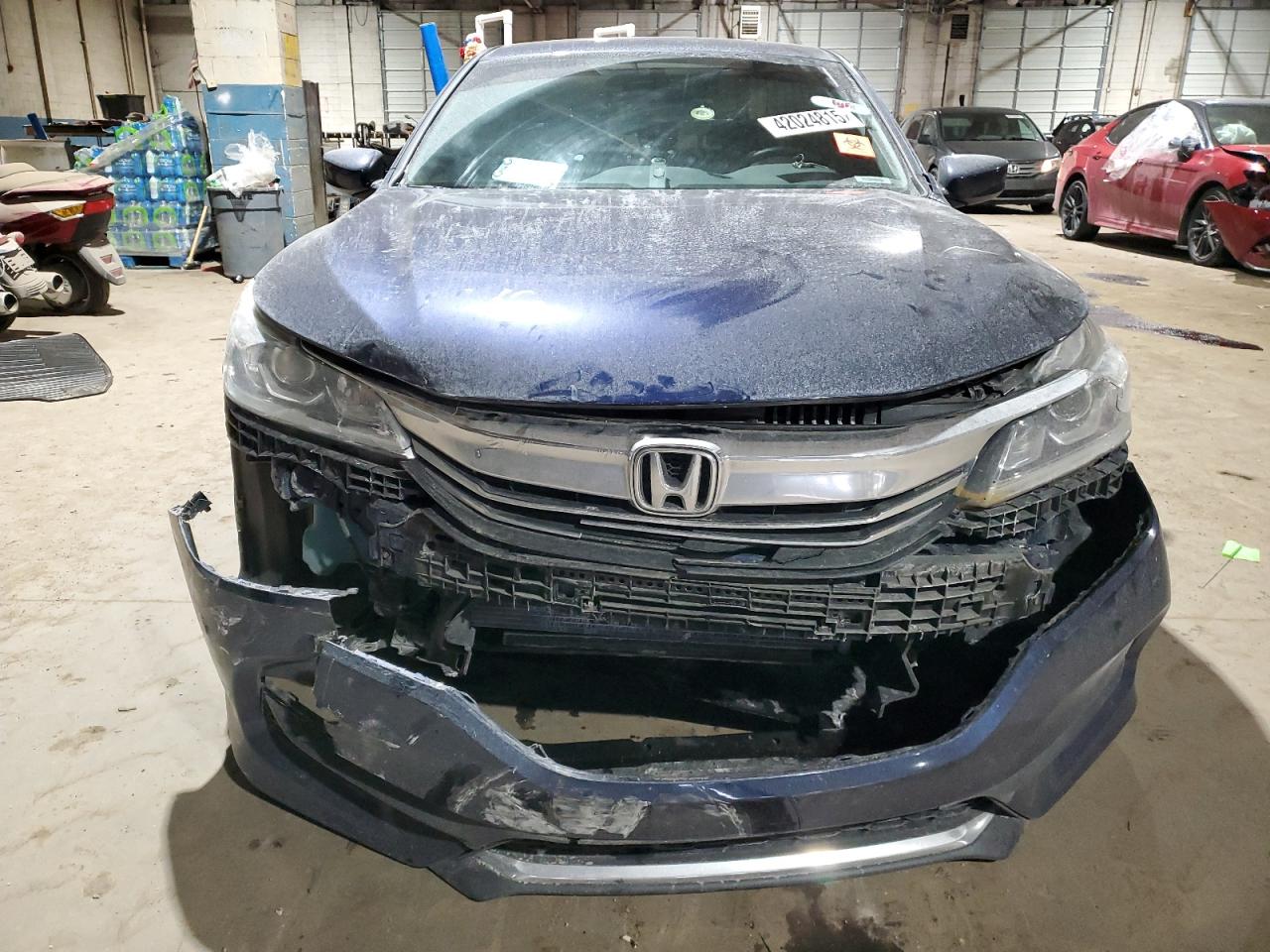 2017 Honda Accord VIN 1HGCR2F37HA298084 Copart auction photo, front end damage thumbnail 5