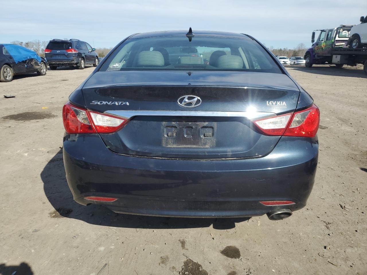 2011 Hyundai Sonata VIN 5NPEC4ACXBH065182 Copart auction photo, minor dent/scratches damage thumbnail 6