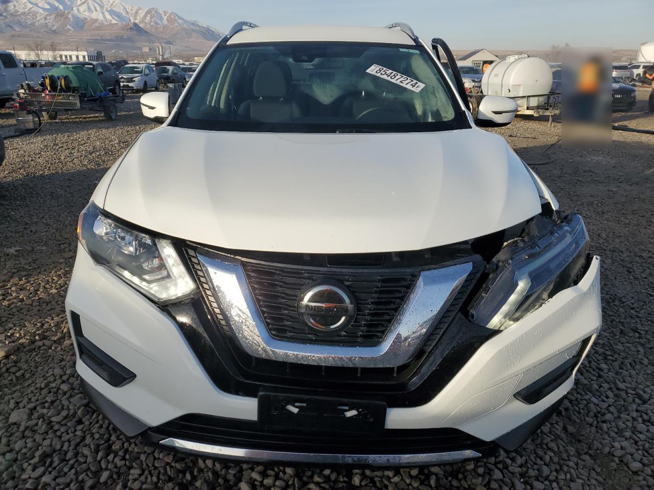 2019 Nissan Rogue VIN KNMAT2MV1KP552937 Copart auction photo, side / front end damage thumbnail 5
