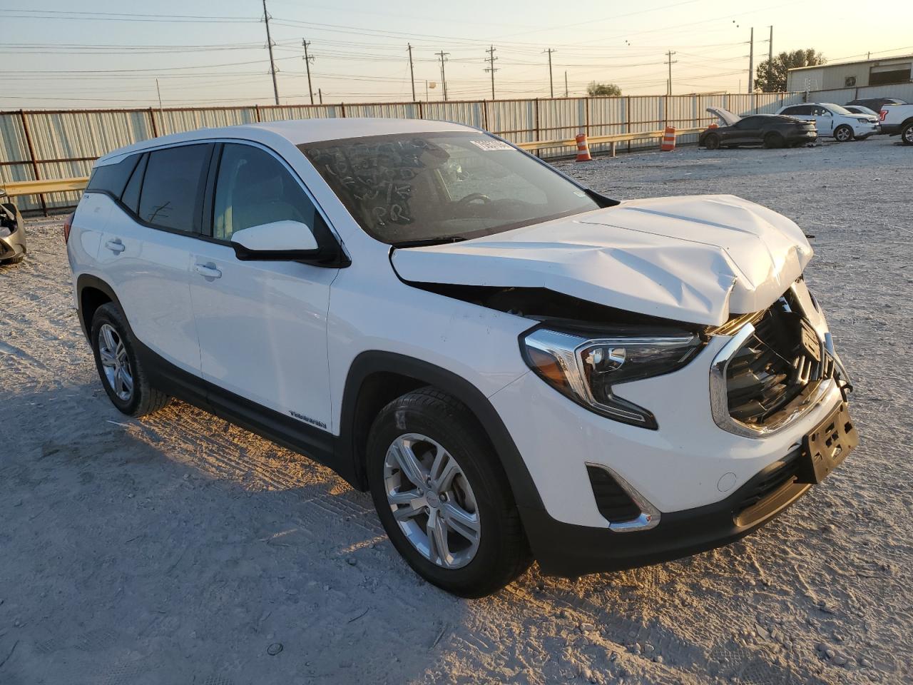 2020 GMC Terrain VIN 3GKALMEV1LL188918 Copart auction photo, front end / minor dent/scratches damage thumbnail 4