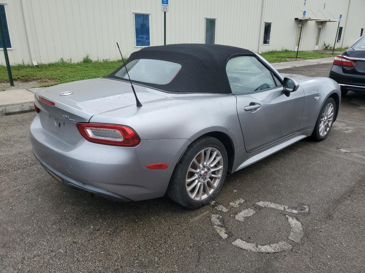 2017 Fiat 124 Spider VIN JC1NFAEK7H0101775 Copart auction photo, water/flood damage thumbnail 3