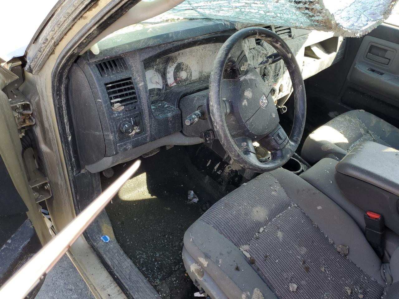 2011 Dodge Dakota VIN 1D7RW3BKXBS633785 Copart auction photo, all over damage thumbnail 8