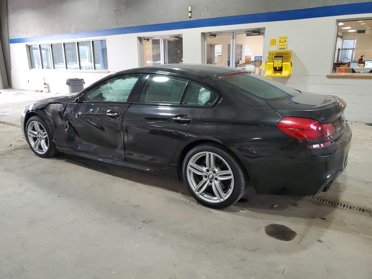 2018 BMW 6er VIN WBA6D2C54JGT73548 Copart auction photo, side damage thumbnail 2
