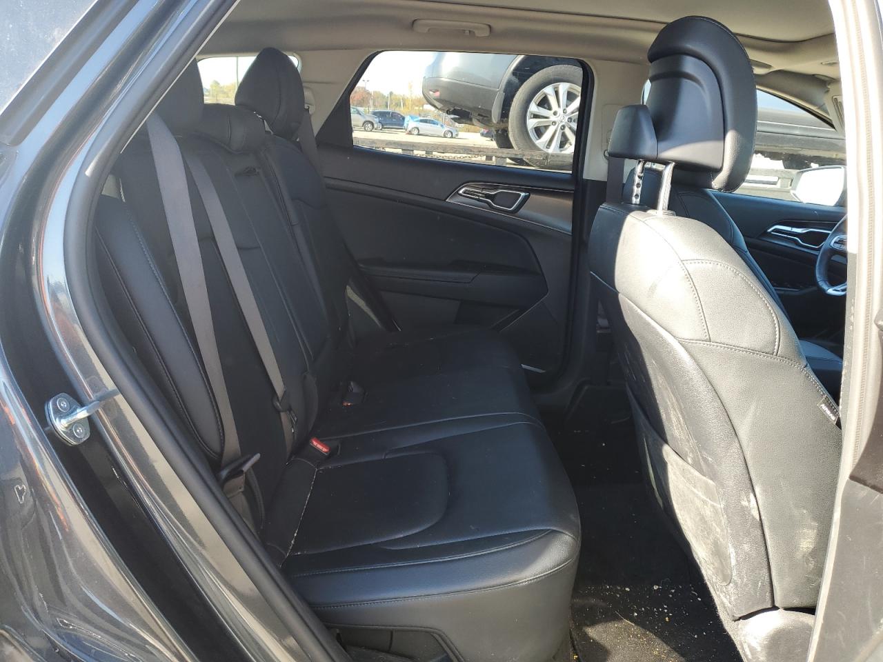 2023 KIA Sportage VIN KNDPVCAG5P7077526 Copart auction photo, front end / minor dent/scratches damage thumbnail 11