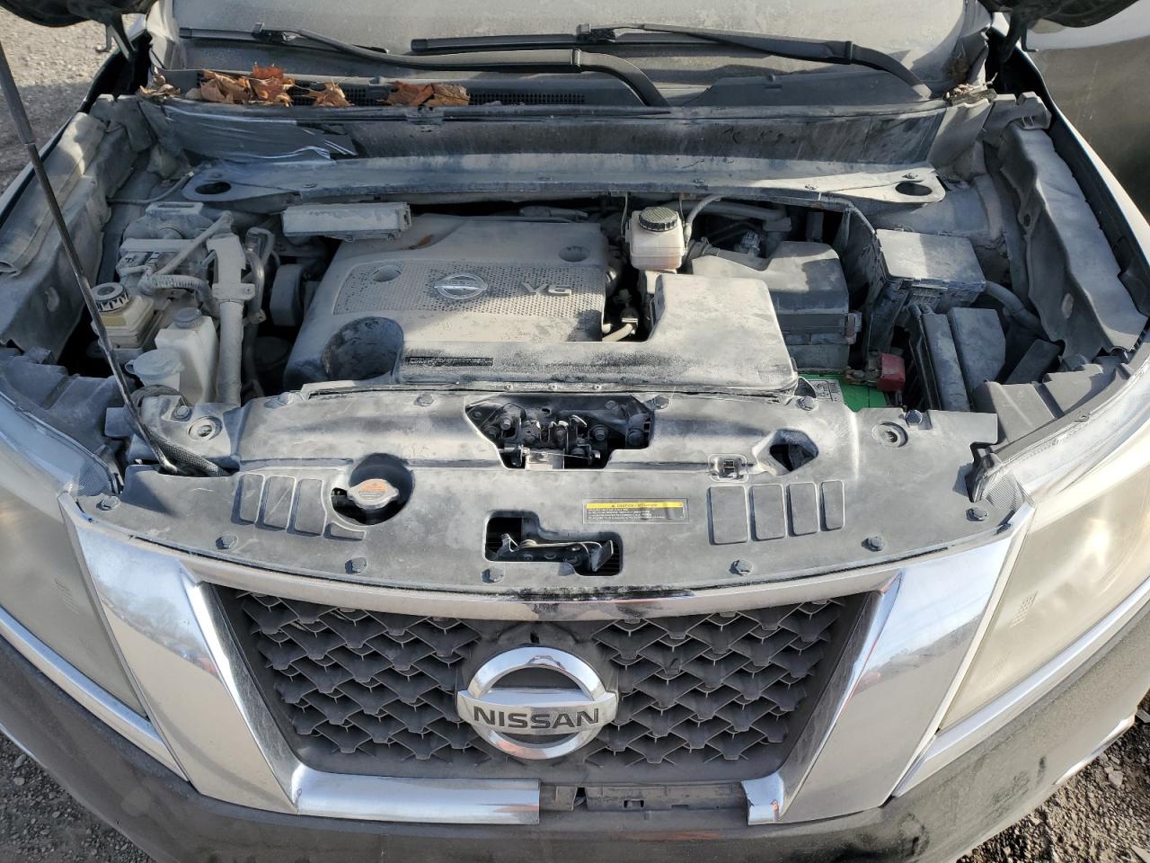 2013 Nissan Pathfinder VIN 5N1AR2MM8DC639343 Copart auction photo, side / front end damage thumbnail 12