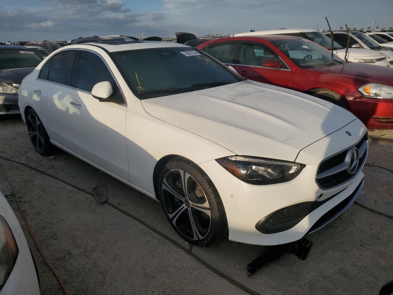 2024 Mercedes-Benz C-klasse VIN W1KAF4GB1RR163398 Copart auction photo, water/flood damage thumbnail 4