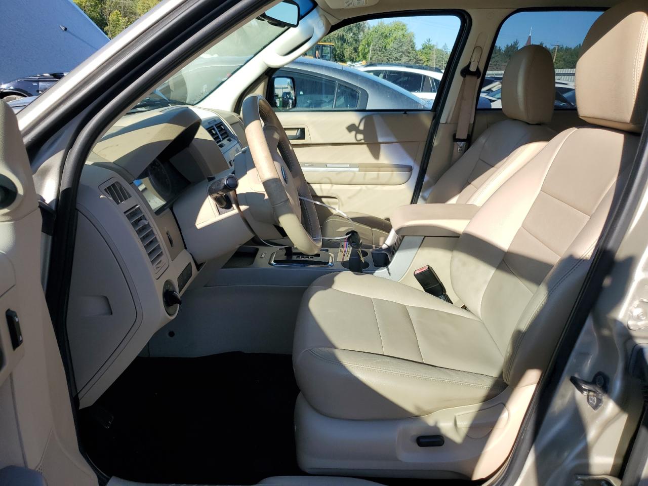 2012 Ford Escape VIN 1FMCU0D76CKB12153 Copart auction photo, front end damage thumbnail 7