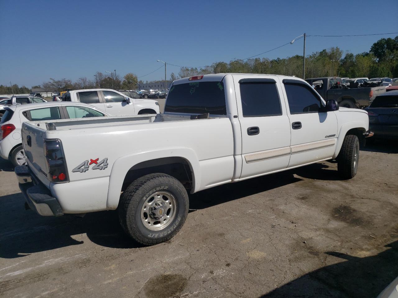 2003 Chevrolet Silverado VIN 1GCGK13U93F246110 Copart auction photo, front end damage thumbnail 3