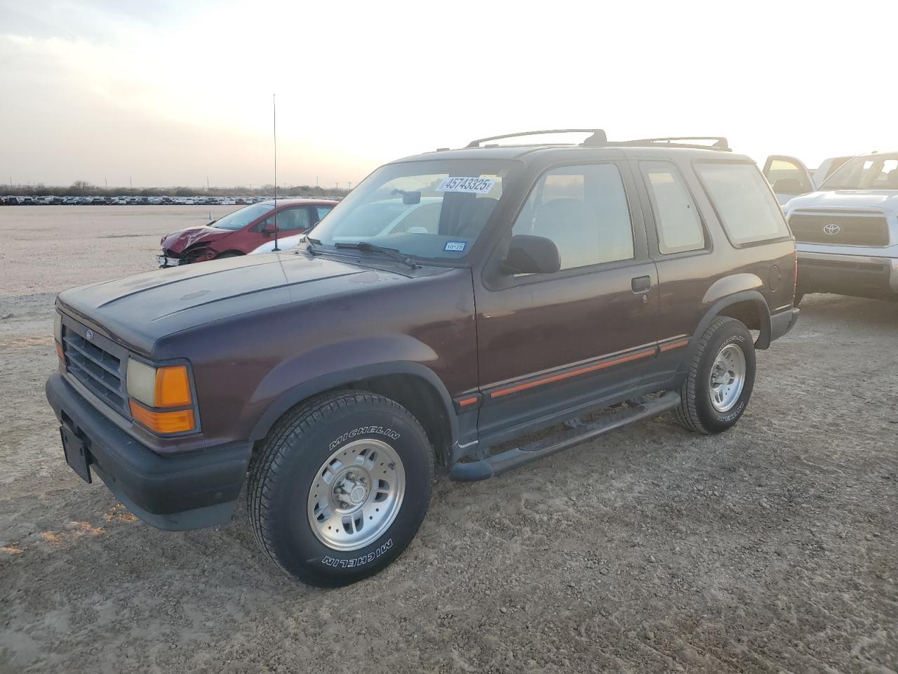 1994 Ford Explorer VIN 1FMCU22X9RUD89035