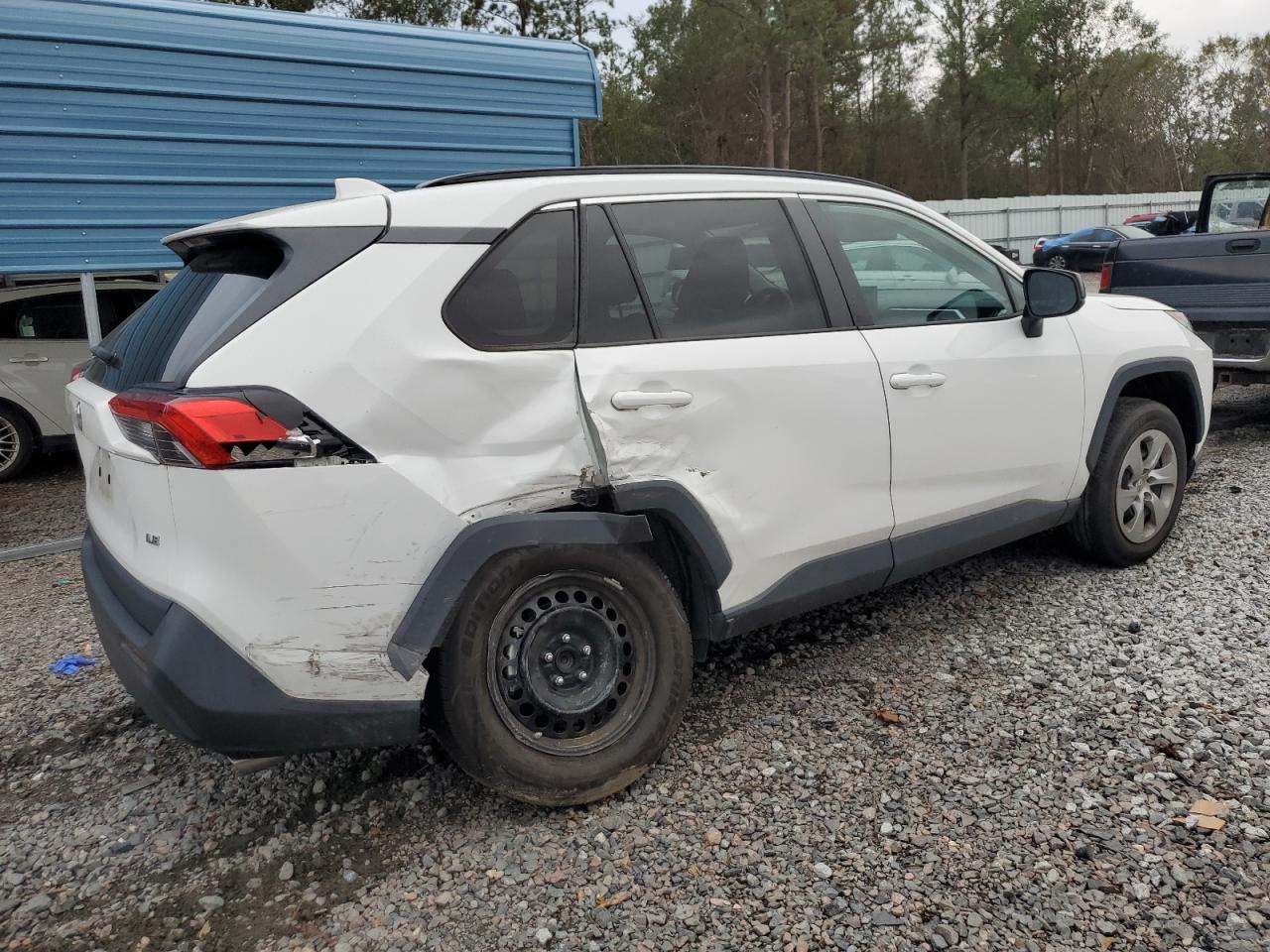 2021 Toyota RAV 4 VIN 2T3H1RFV9MC093112 Copart auction photo, rear end / side damage thumbnail 3