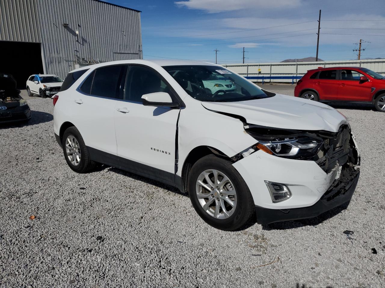 2019 Chevrolet Equinox VIN 2GNAXUEV7K6228588 Copart auction photo, front end damage thumbnail 4