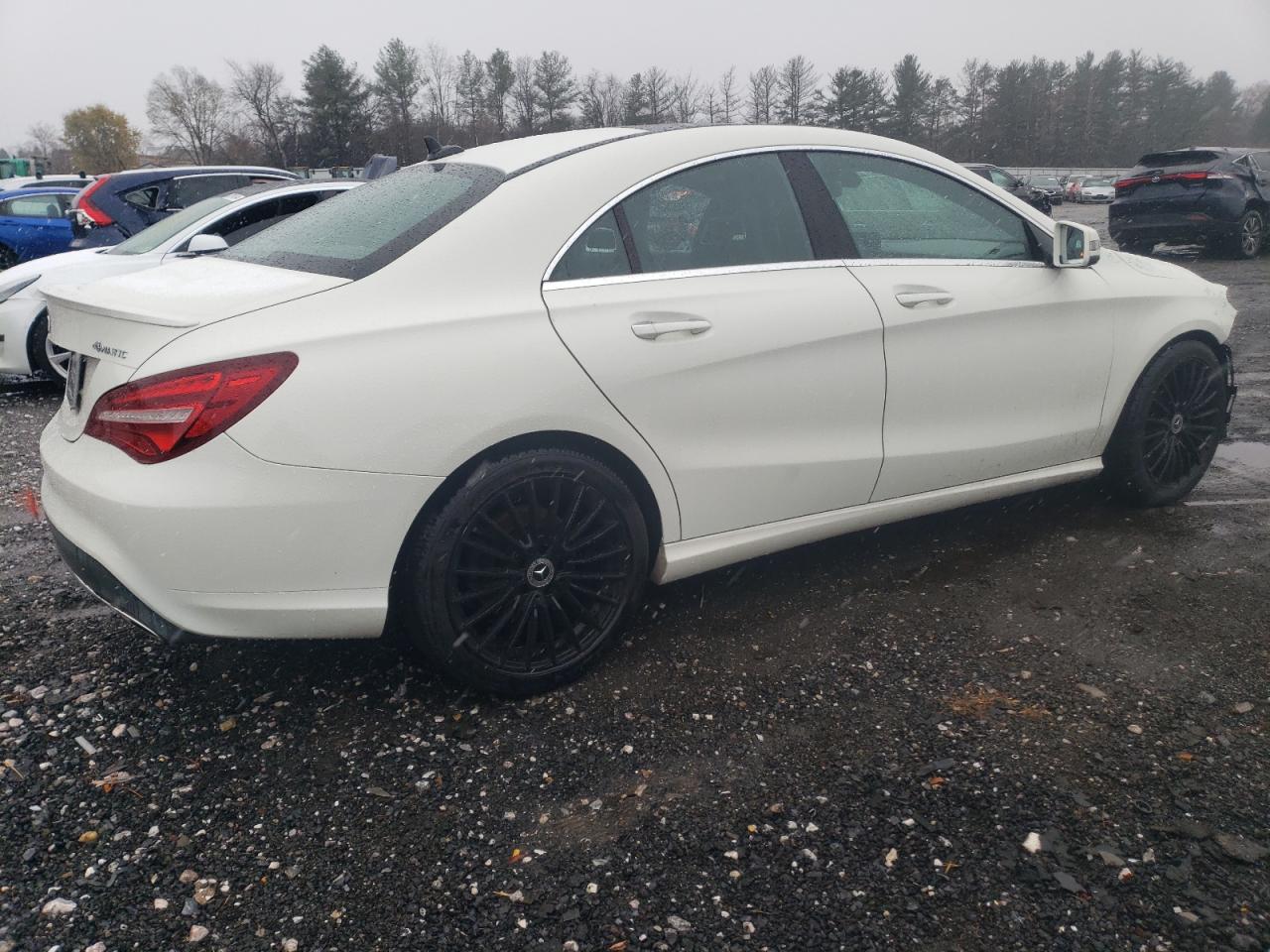 2018 Mercedes-Benz CLA-klasse VIN WDDSJ4GBXJN517224 Copart auction photo, front end / minor dent/scratches damage thumbnail 3