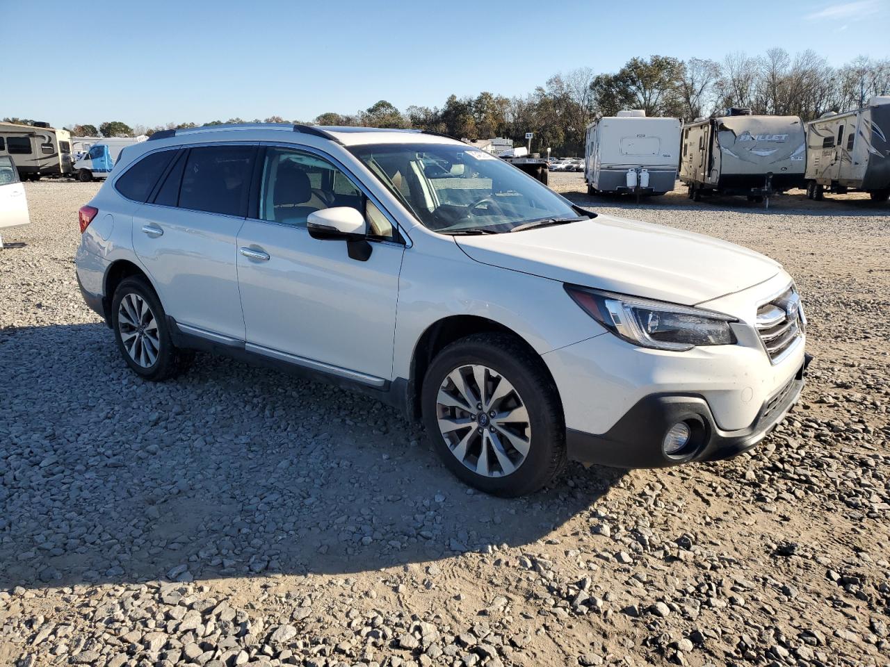 2019 Subaru Outback VIN 4S4BSATC3K3394962 Copart auction photo, front end damage thumbnail 4