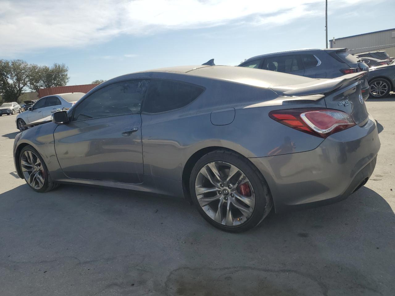 2015 Hyundai Genesis VIN KMHHU6KJ7FU125879 Copart auction photo, front end damage thumbnail 2