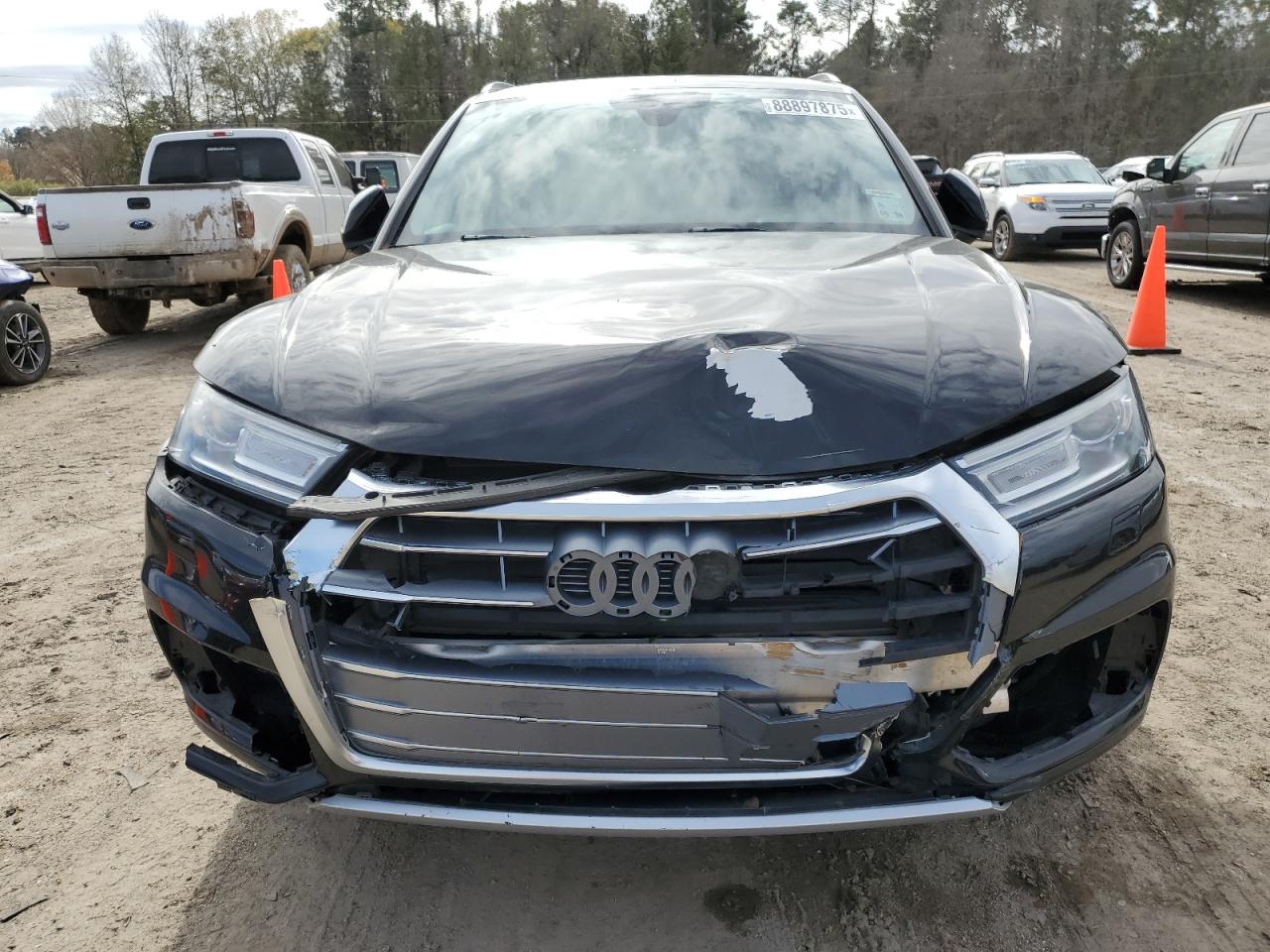 2019 Audi Q5 VIN WA1ANAFY6K2130777 Copart auction photo, front end damage thumbnail 5