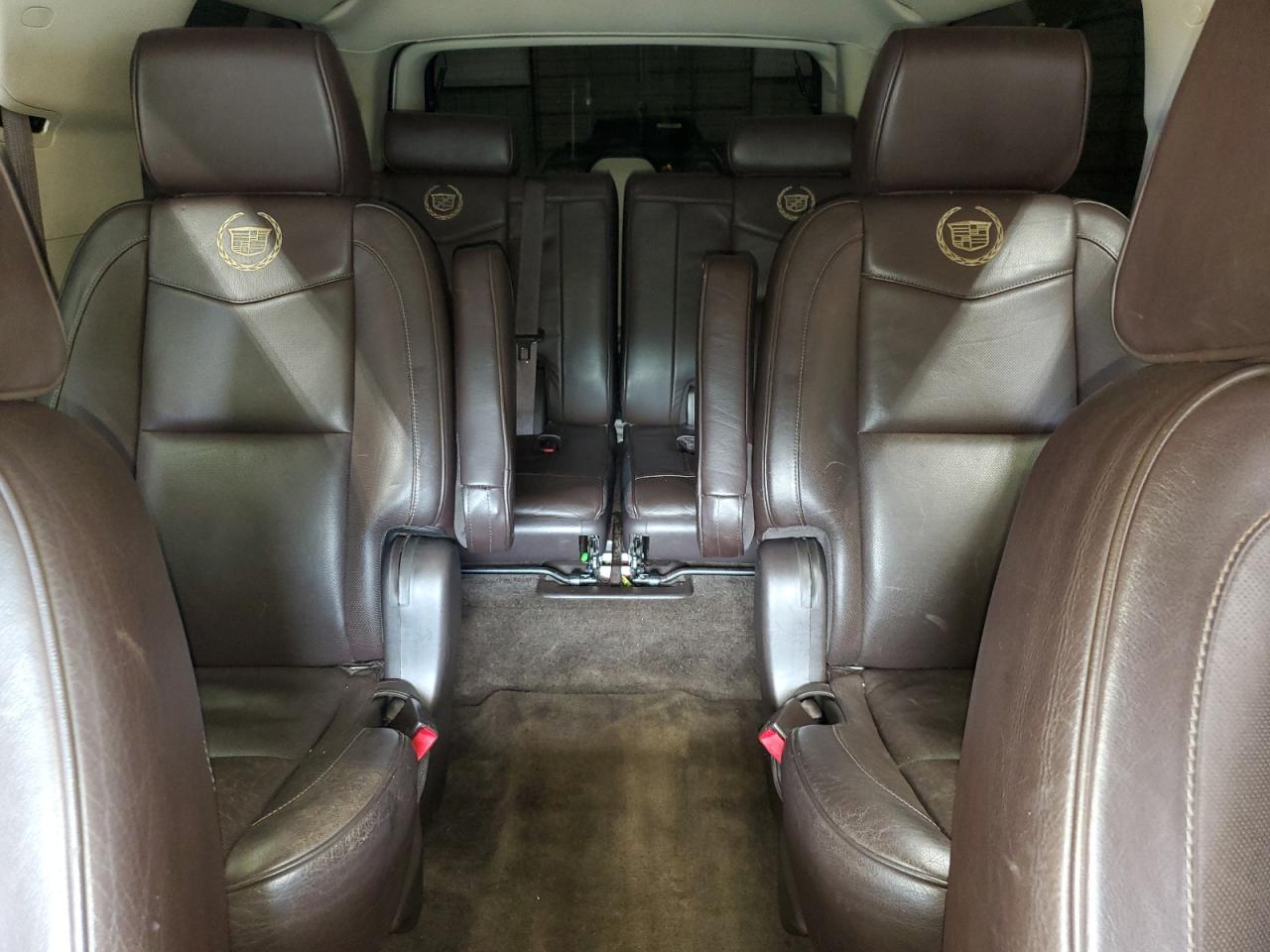 2014 Cadillac Escalade VIN 1GYS4KEF6ER240270 Copart auction photo, all over / undercarriage damage thumbnail 10