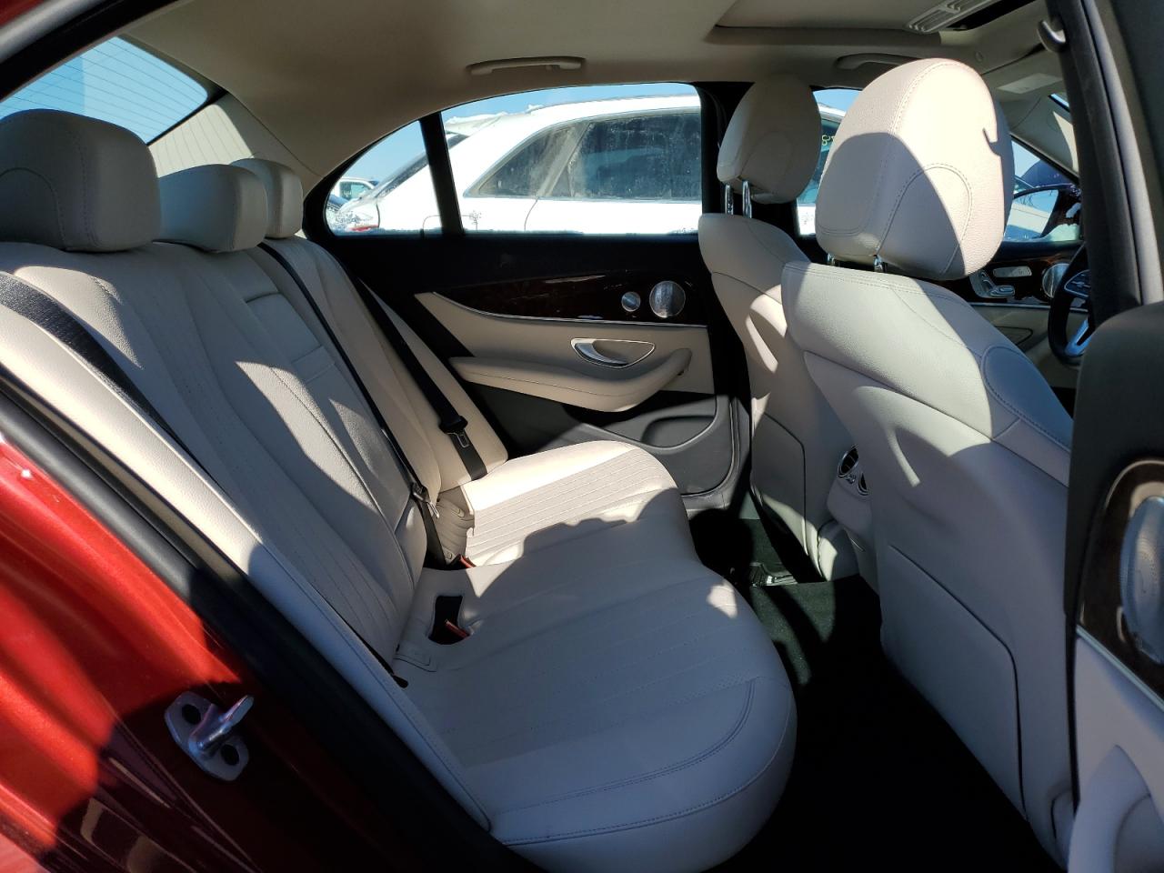 2019 Mercedes-Benz E-klasse VIN WDDZF4KB7KA595850 Copart auction photo, front end / minor dent/scratches damage thumbnail 10