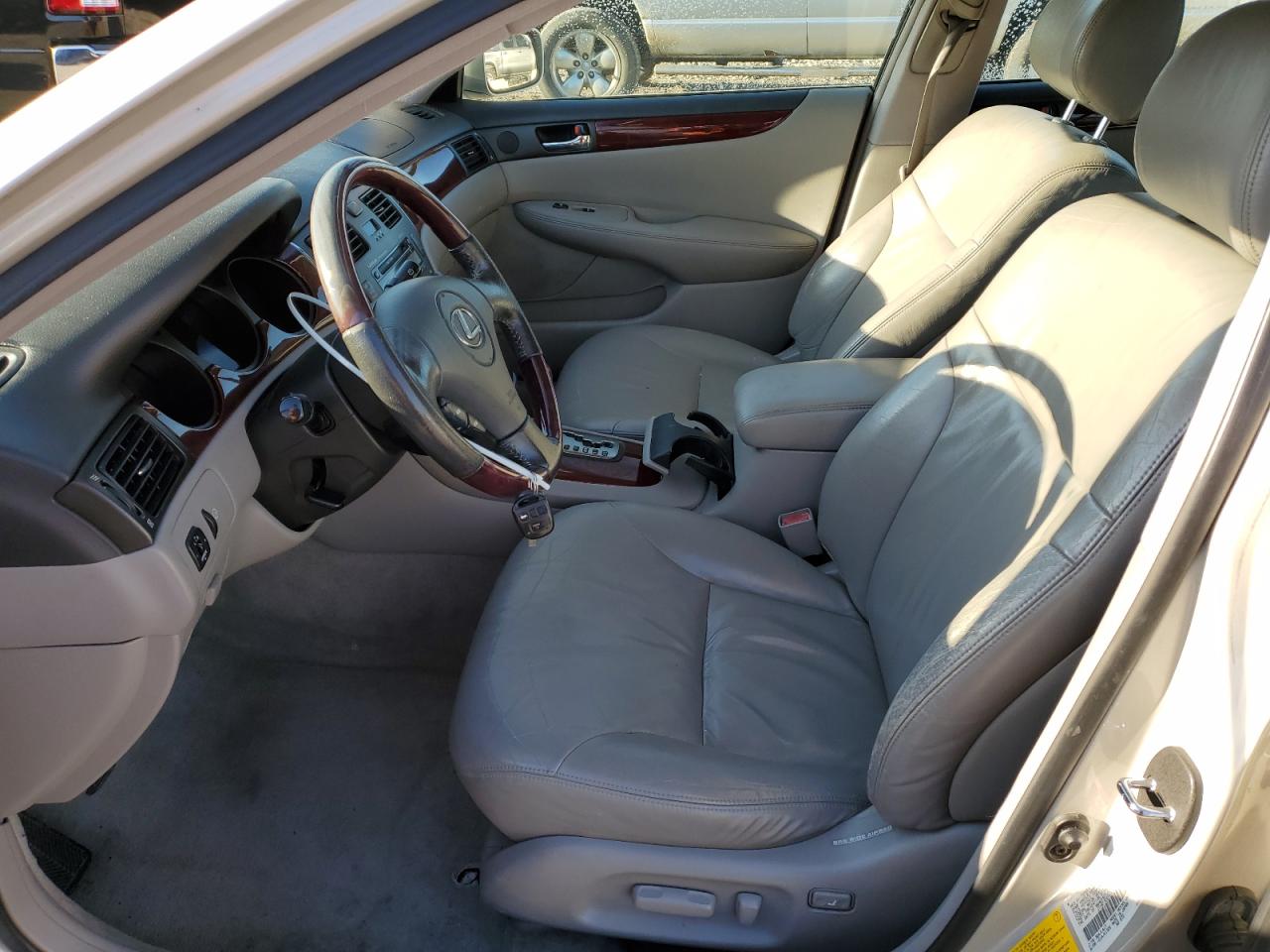 2002 Lexus ES VIN JTHBF30G720063474 Copart auction photo, front end damage thumbnail 7
