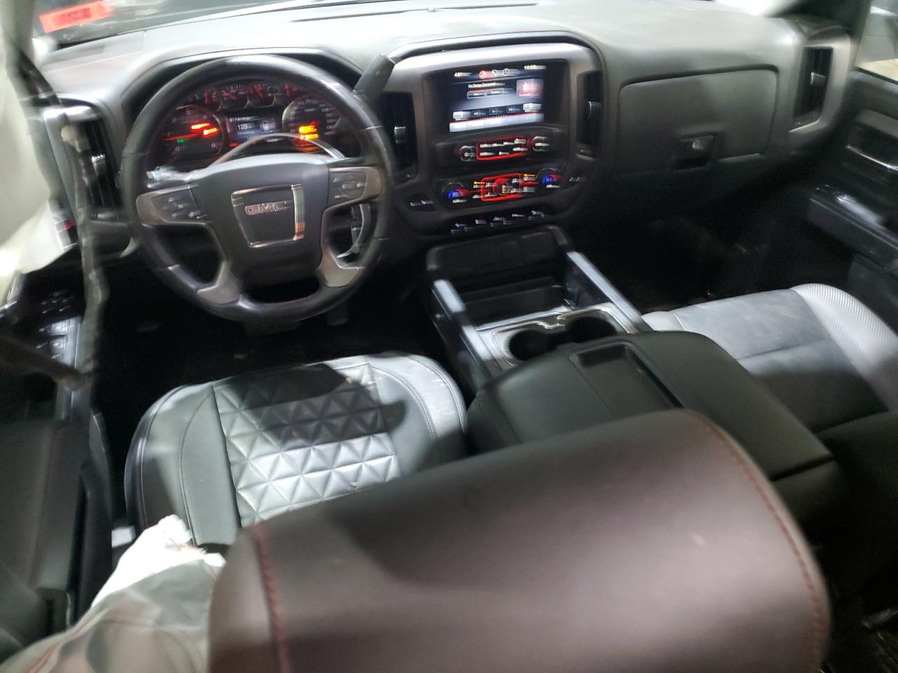 2015 GMC Sierra VIN 3GTU2VEC2FG392138 Copart auction photo, side / minor dent/scratches damage thumbnail 8