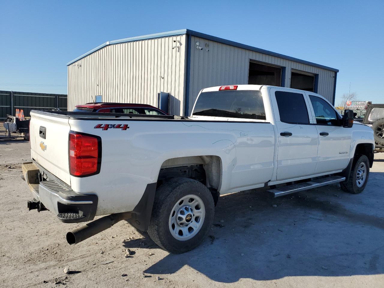 2019 Chevrolet Silverado VIN 1GC4KVCYXKF171543 Copart auction photo, front end damage thumbnail 3
