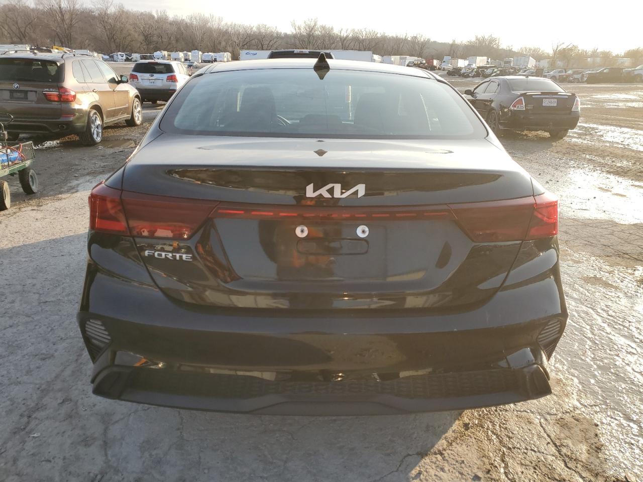 2023 KIA Forte VIN 3KPF24AD5PE517597 Copart auction photo, front end / undercarriage damage thumbnail 6