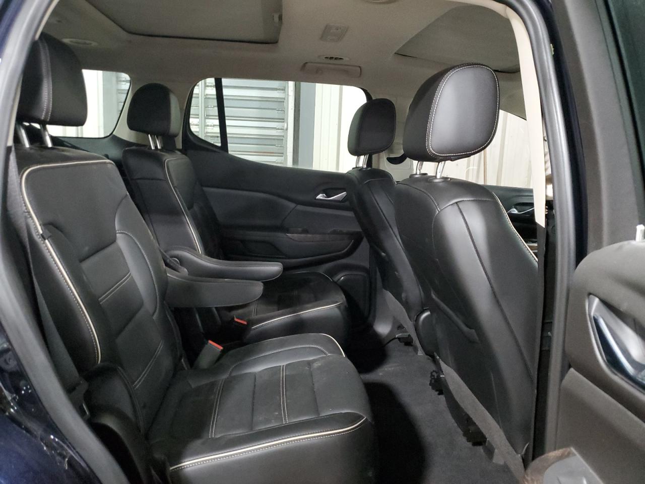2021 GMC Acadia VIN 1GKKNXLS1MZ212797 Copart auction photo, minor dent/scratches damage thumbnail 11
