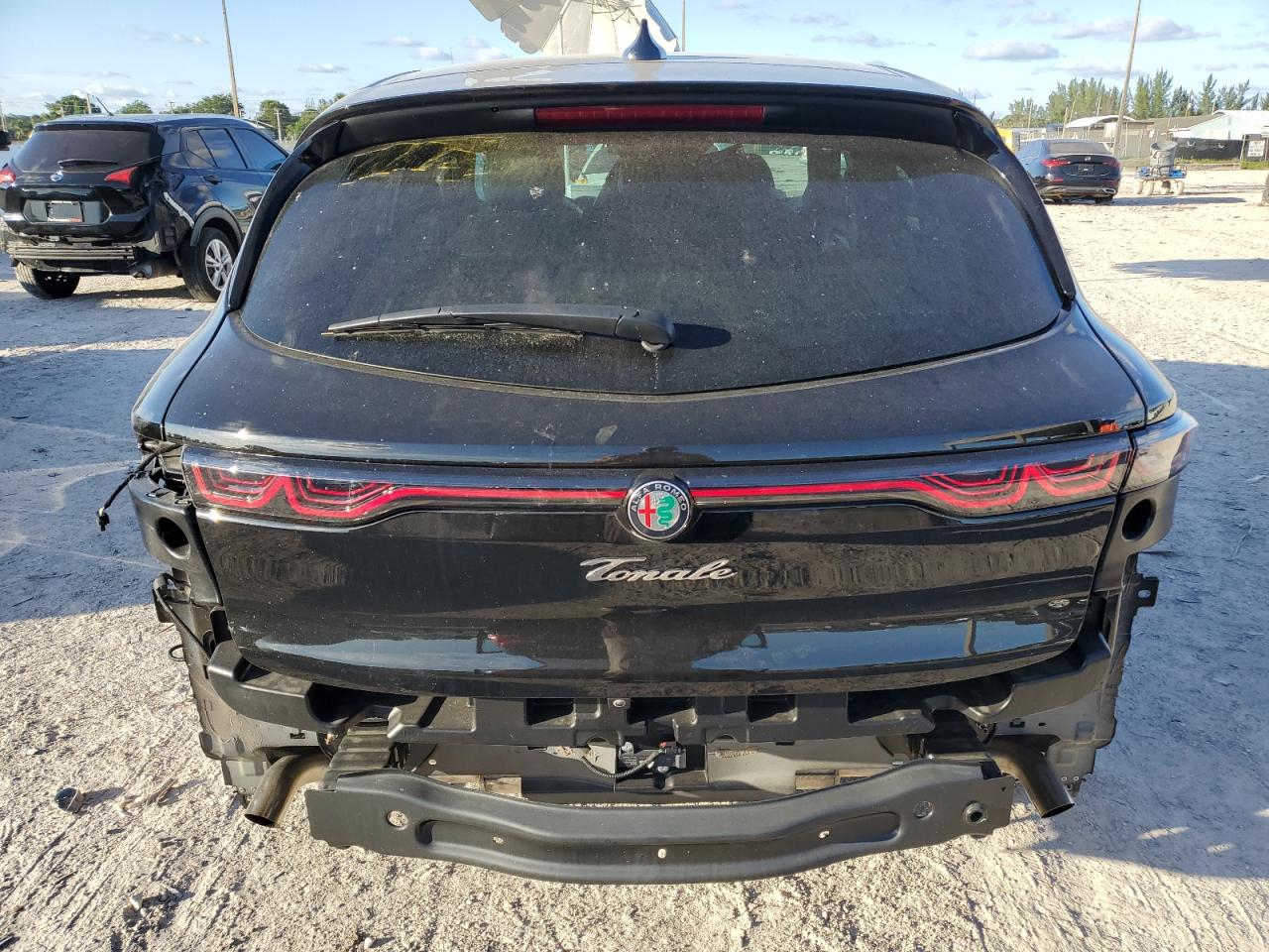 2024 Alfa Romeo Tonale VIN ZASPATDW8R3062127 Copart auction photo, rear end / minor dent/scratches damage thumbnail 6