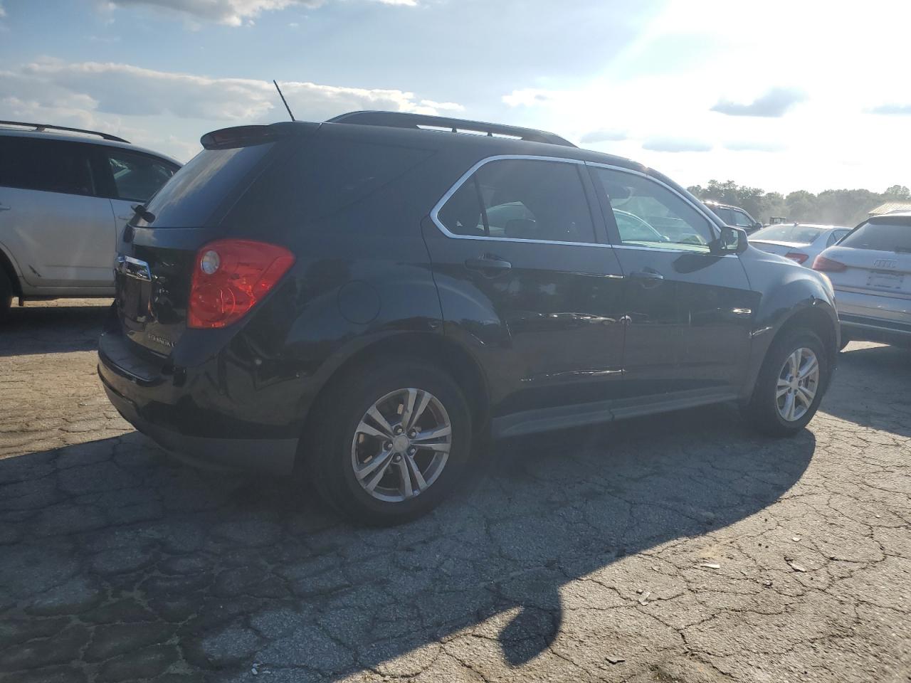 2015 Chevrolet Equinox VIN 2GNALBEK0F6379557 Copart auction photo, side / undercarriage damage thumbnail 3