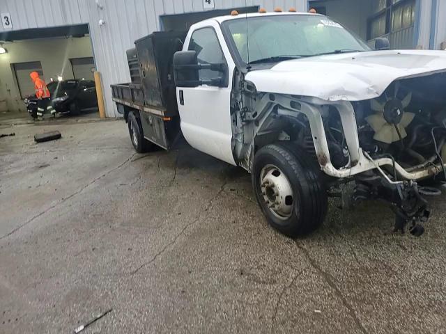 2015 Ford F350 VIN 1FDRF3G62FEB14994 Copart auction photo, front end damage thumbnail 14