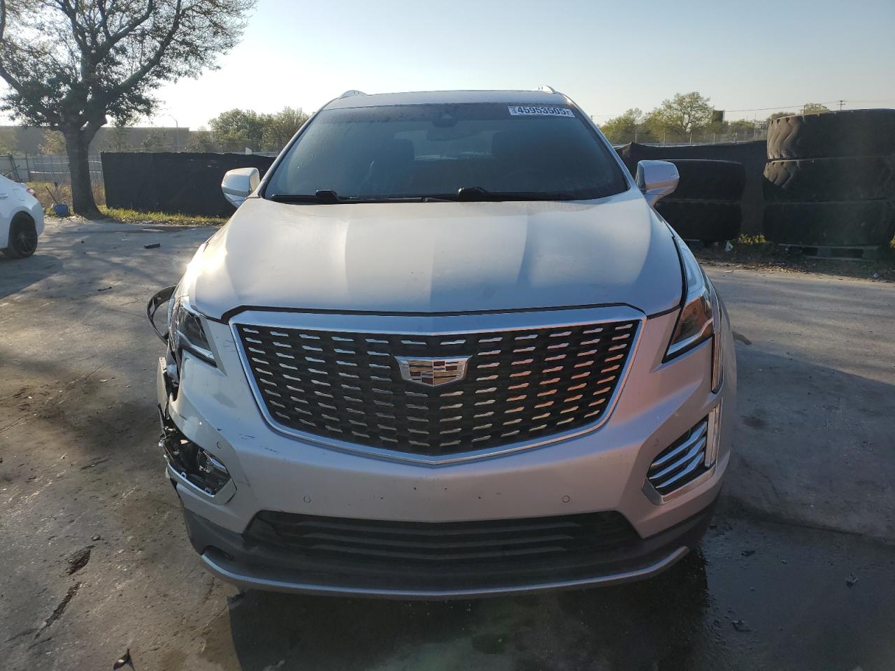 2020 Cadillac XT5 VIN 1GYKNDRS0LZ177633 Copart auction photo, front end / side damage thumbnail 5