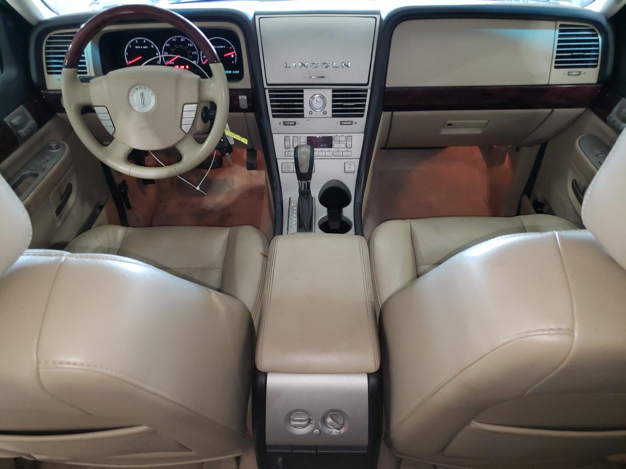2005 Lincoln Aviator VIN 5LMEU88H54ZJ32992 Copart auction photo, front end damage thumbnail 8