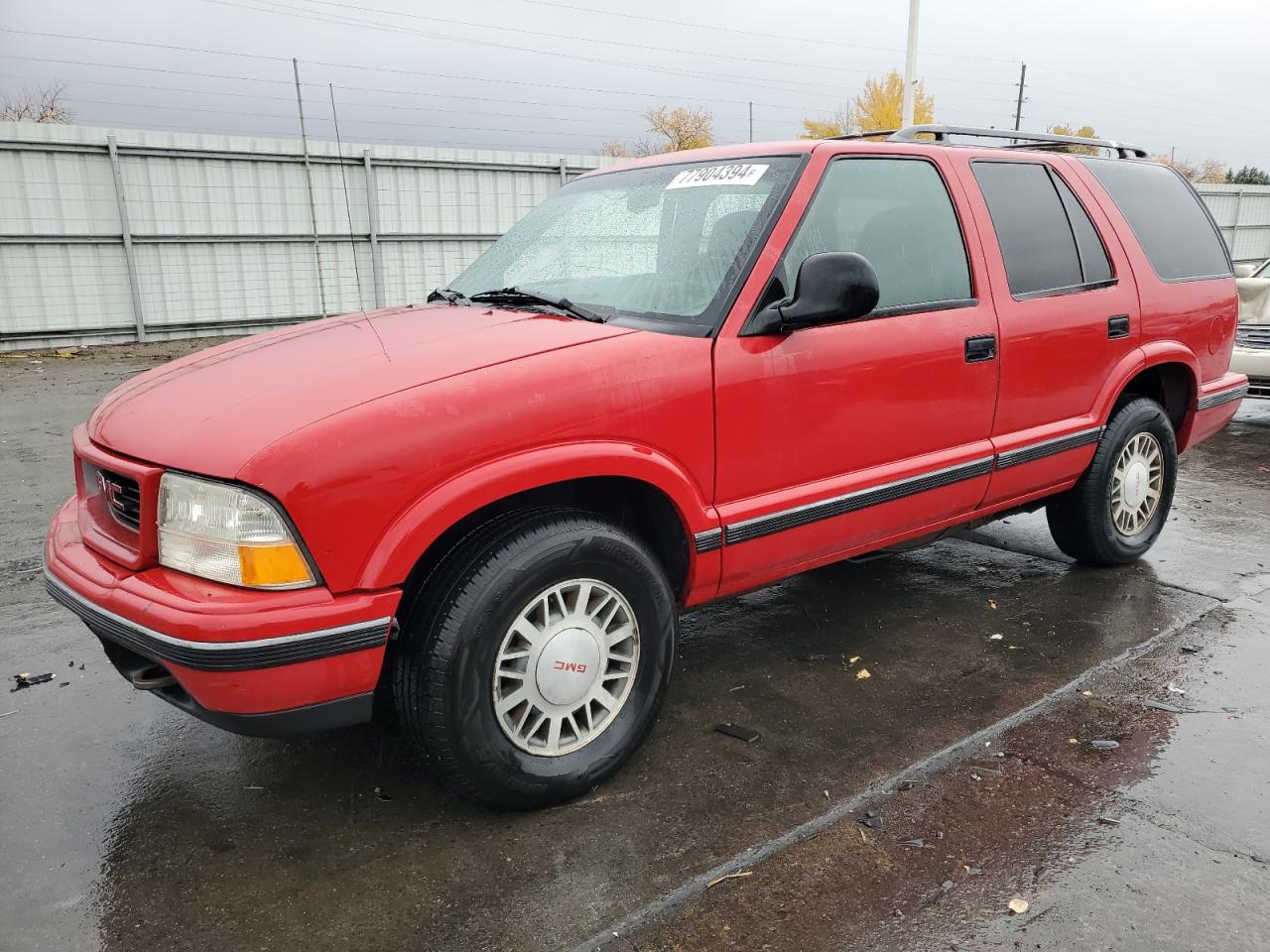 1998 GMC Jimmy VIN 1GKDT13W1W2508350 - Copart auction photo