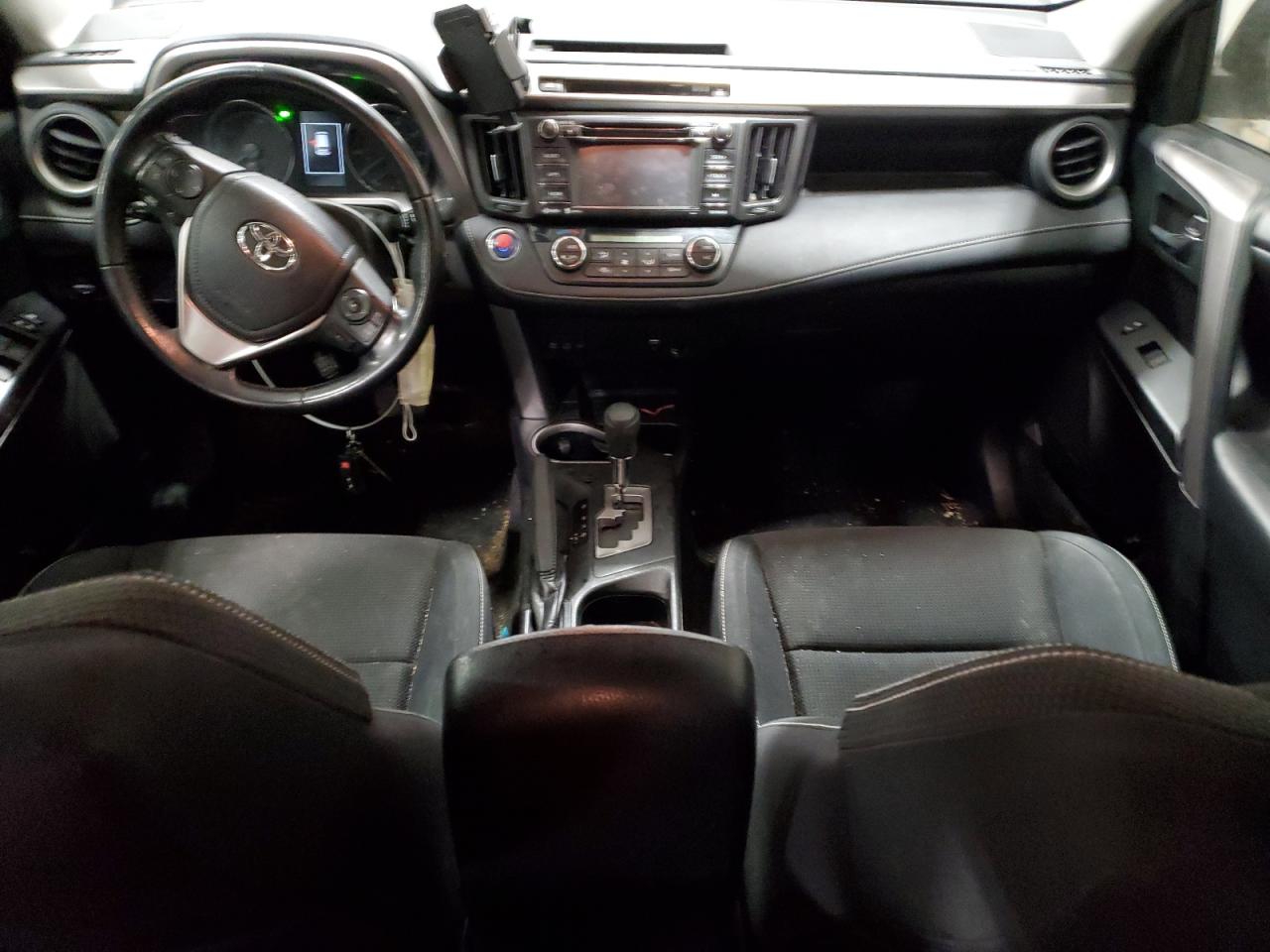 2017 Toyota RAV 4 VIN JTMRJREV6HD143715 Copart auction photo, front end damage thumbnail 8