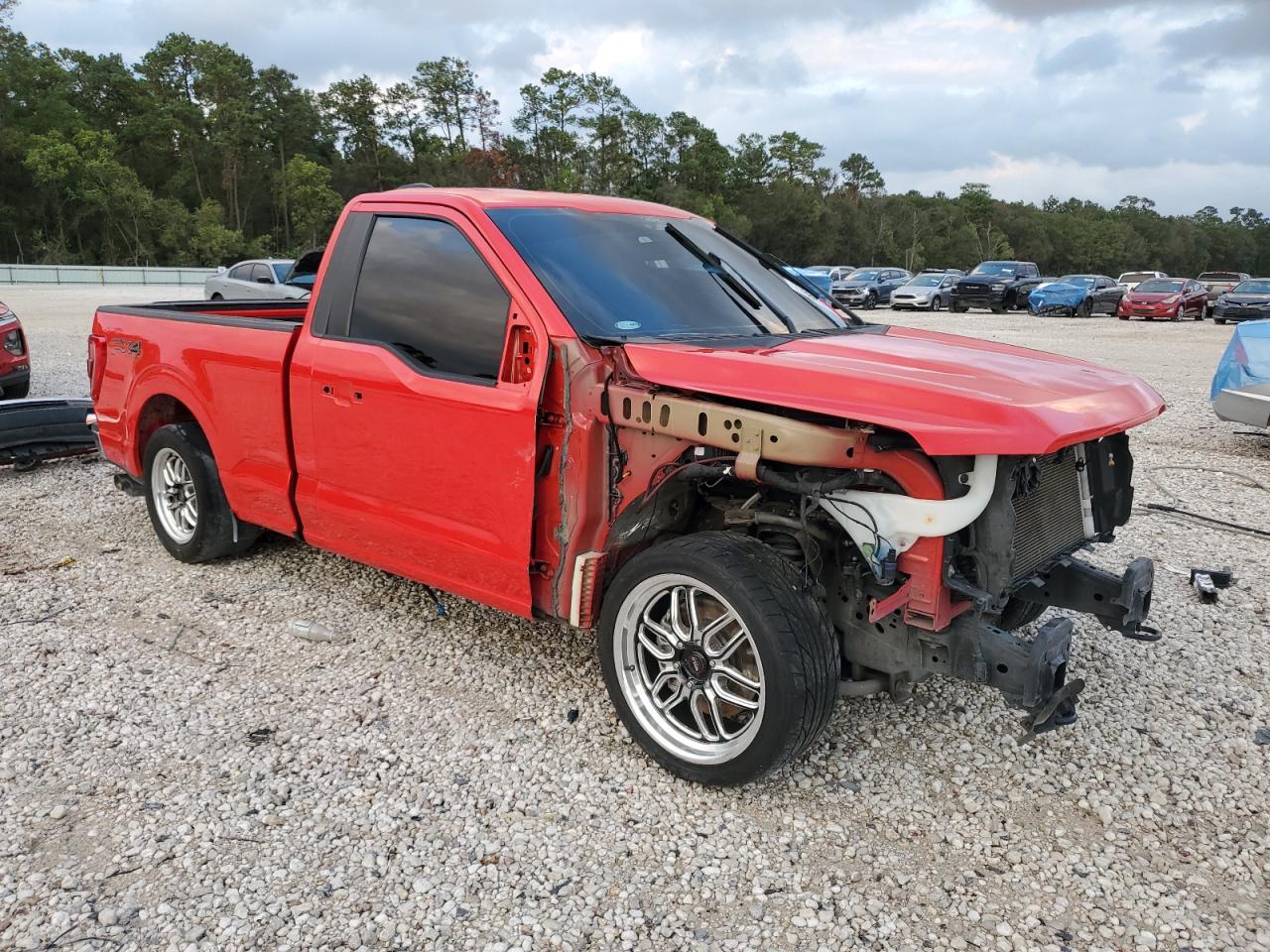 2022 Ford F-150 VIN 1FTMF1E55NKE21802 Copart auction photo, front end / side damage thumbnail 4