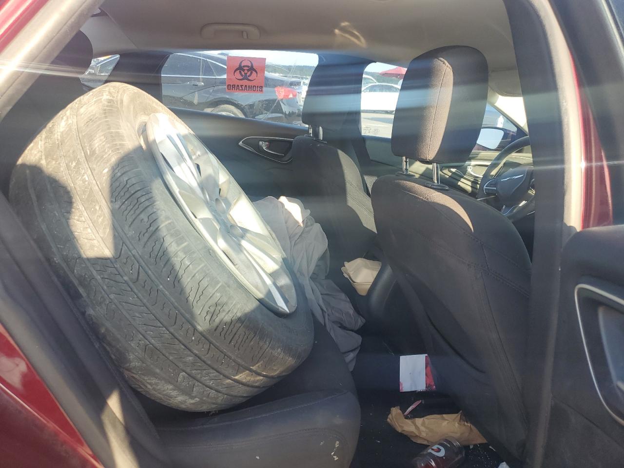 2015 Chrysler 200 VIN 1C3CCCAB3FN592421 Copart auction photo, biohazard/chemical / front end damage thumbnail 10