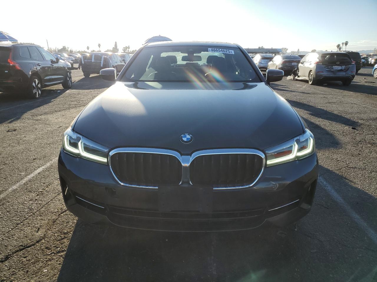 2022 BMW 5er VIN WBA53BH0XNWX38371 Copart auction photo, rear end / minor dent/scratches damage thumbnail 5